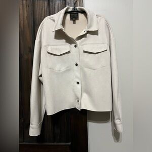 Truth by Republic Jacket Woman M Faux Leather Suede Shacket Beige Snap Soft EUC